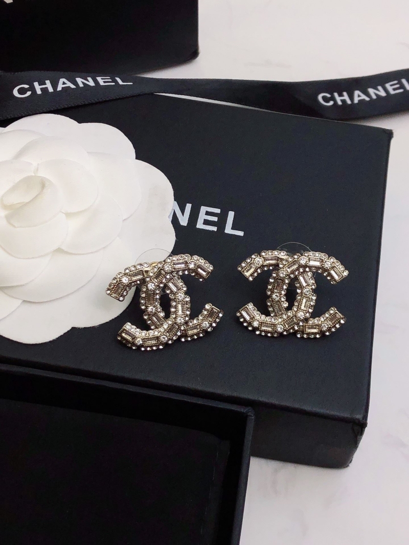 Ch**el earrings